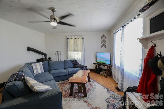 1646 Silver Street, Morganton, NC 28655
