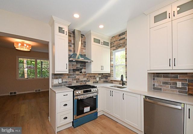 210 S CHESTNUT ST, Ambler, PA 19002