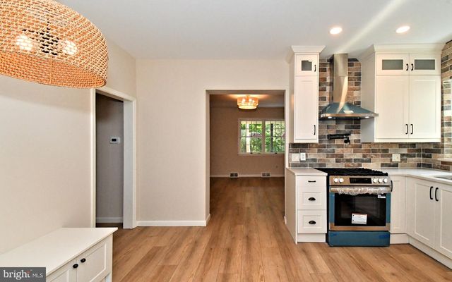 210 S CHESTNUT ST, Ambler, PA 19002