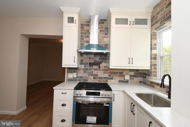 210 S CHESTNUT ST, Ambler, PA 19002