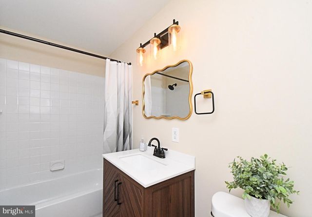 210 S CHESTNUT ST, Ambler, PA 19002