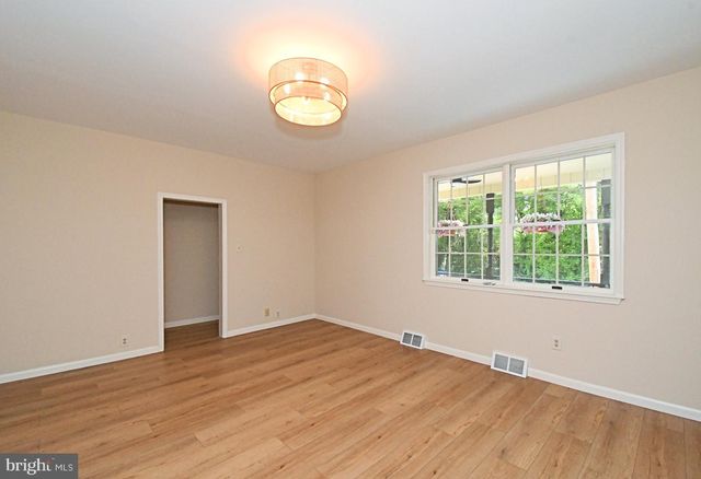 210 S CHESTNUT ST, Ambler, PA 19002