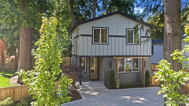 12831 NE 78th Place, Kirkland, WA 98033