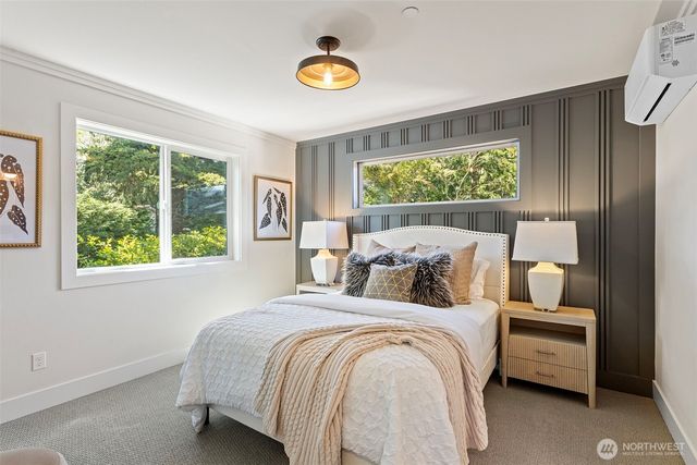 12831 NE 78th Place, Kirkland, WA 98033