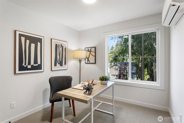 12831 NE 78th Place, Kirkland, WA 98033