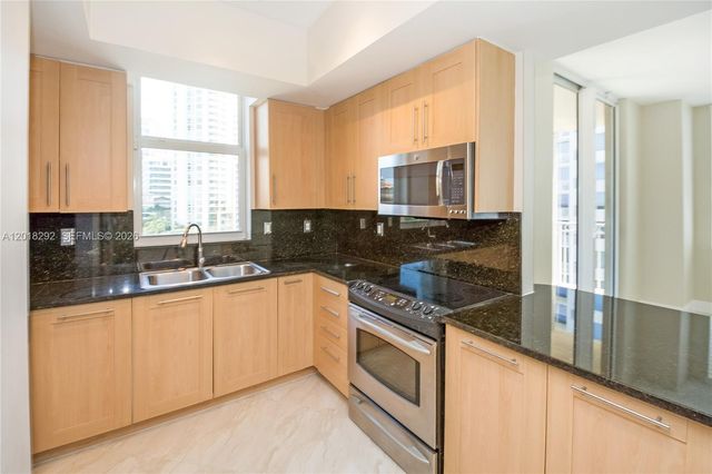 511 SE 5th Ave 704, Fort Lauderdale, FL 33301
