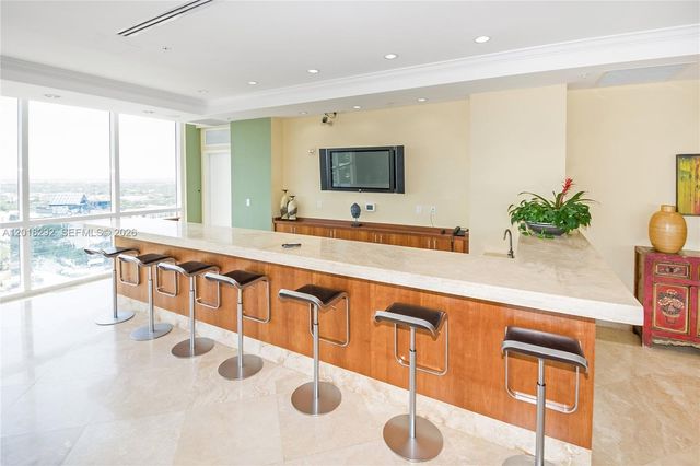 511 SE 5th Ave 704, Fort Lauderdale, FL 33301