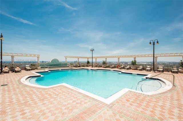 511 SE 5th Ave 704, Fort Lauderdale, FL 33301