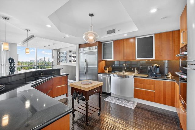 2845 NE 9th St 504, Fort Lauderdale, FL 33304