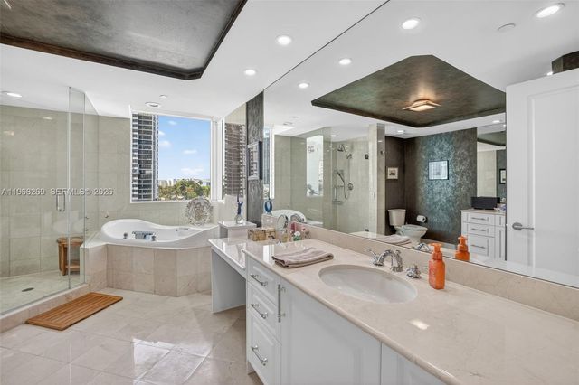 2845 NE 9th St 504, Fort Lauderdale, FL 33304