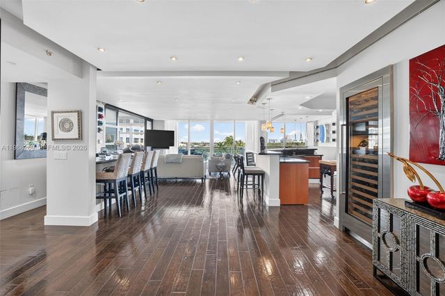 2845 NE 9th St 504, Fort Lauderdale, FL 33304