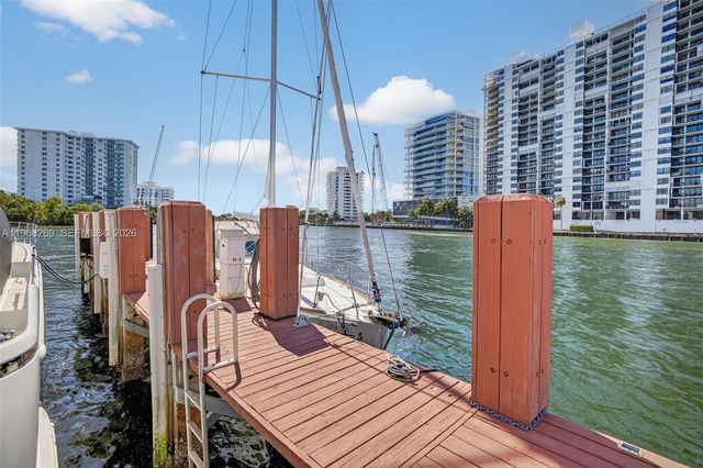 2845 NE 9th St 504, Fort Lauderdale, FL 33304