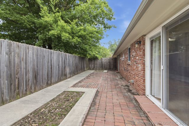 5612 S Madison Place 5612, Tulsa, OK 74105