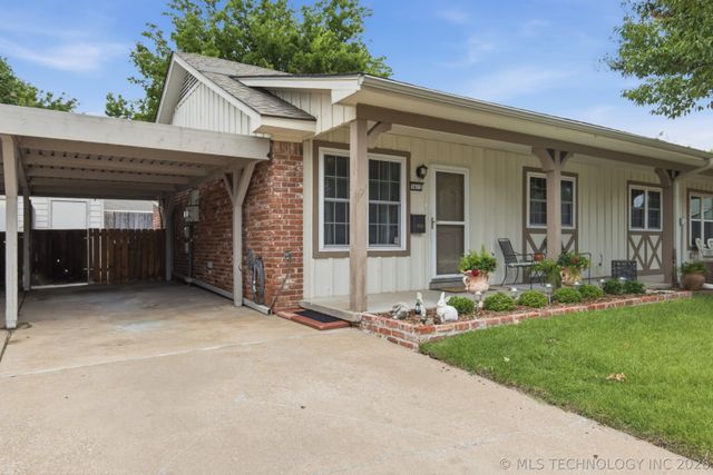 5612 S Madison Place 5612, Tulsa, OK 74105