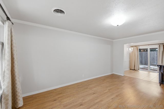5612 S Madison Place 5612, Tulsa, OK 74105