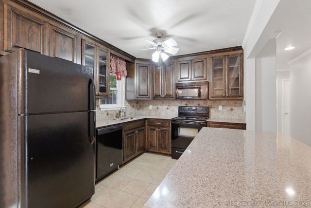 5612 S Madison Place 5612, Tulsa, OK 74105