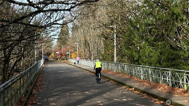 6512 23rd Avenue NE, Seattle, WA 98115