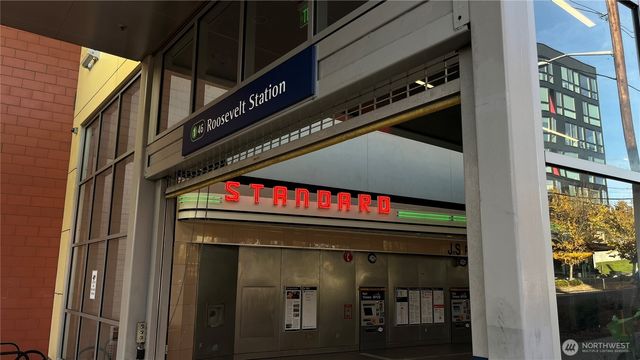 6512 23rd Avenue NE, Seattle, WA 98115