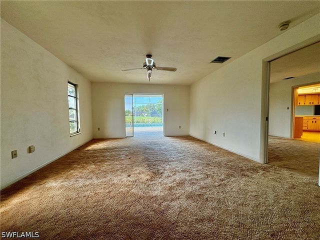 2353 Abbey CT, Naples, FL 34112