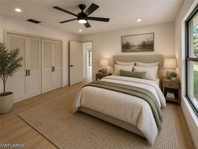 2353 Abbey CT, Naples, FL 34112