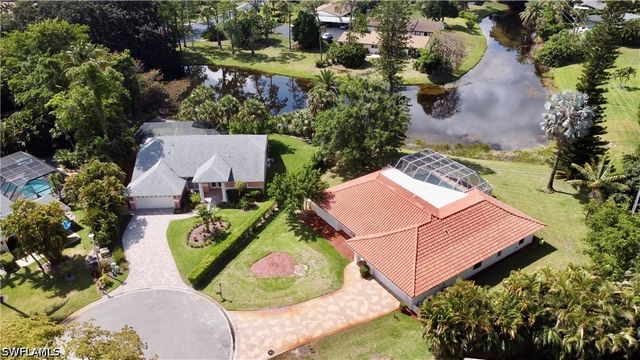 2353 Abbey CT, Naples, FL 34112