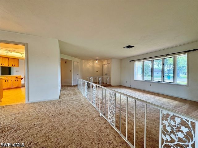 2353 Abbey CT, Naples, FL 34112