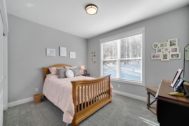 212 N 600 W, Valparaiso, IN 46385