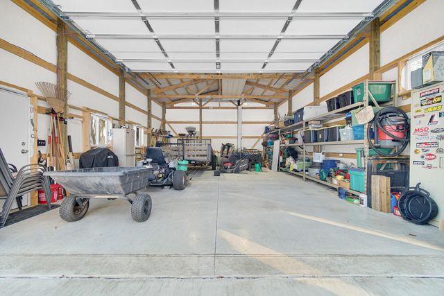 212 N 600 W, Valparaiso, IN 46385