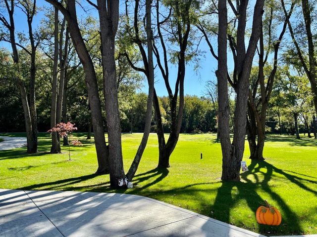 212 N 600 W, Valparaiso, IN 46385