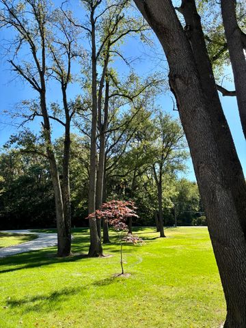 212 N 600 W, Valparaiso, IN 46385