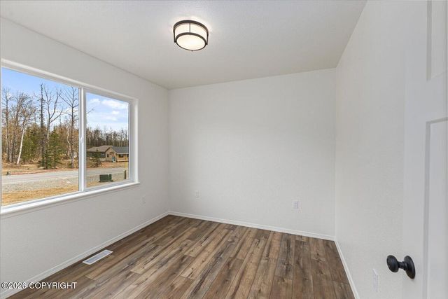 L2 B7 E Star Garnet Circle, Wasilla, AK 99654