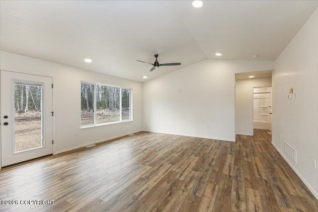 L2 B7 E Star Garnet Circle, Wasilla, AK 99654