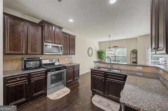 464 Silver Oak Drive, Dallas, GA 30132