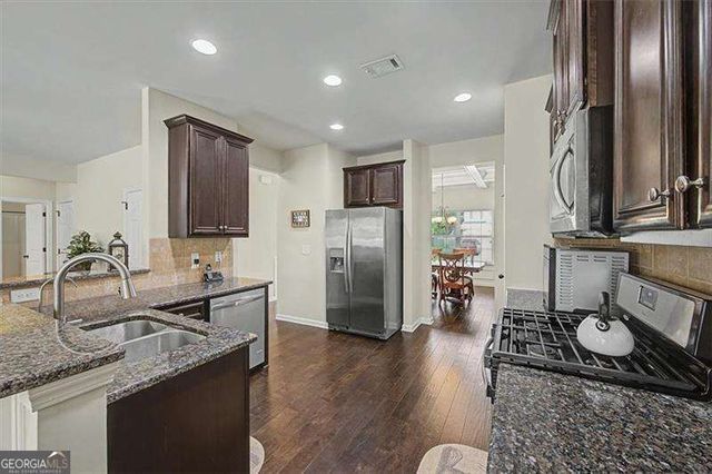464 Silver Oak Drive, Dallas, GA 30132