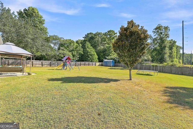 13 Lassetter Road, Sharpsburg, GA 30277