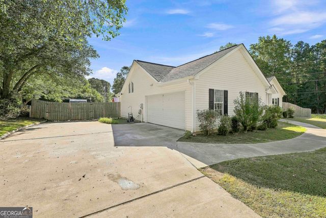 13 Lassetter Road, Sharpsburg, GA 30277