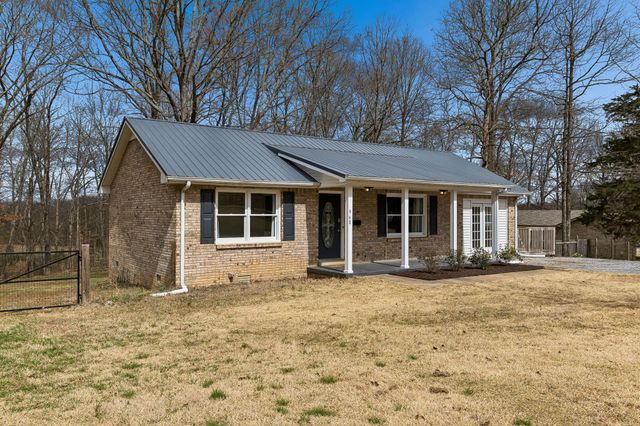 968 Woodhaven Rd, Lyles, TN 37098