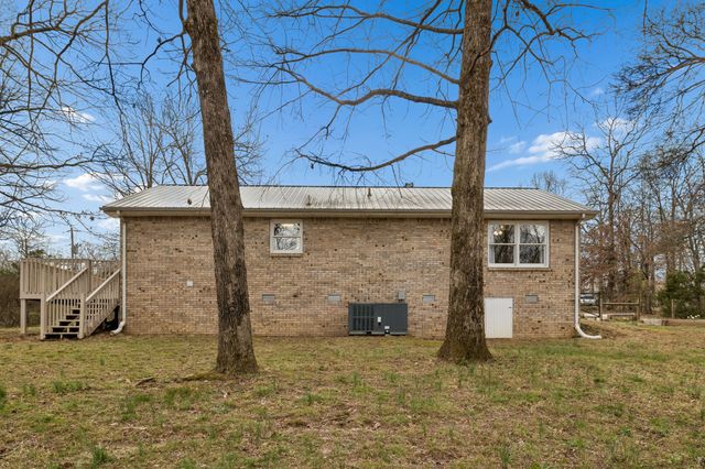 968 Woodhaven Rd, Lyles, TN 37098