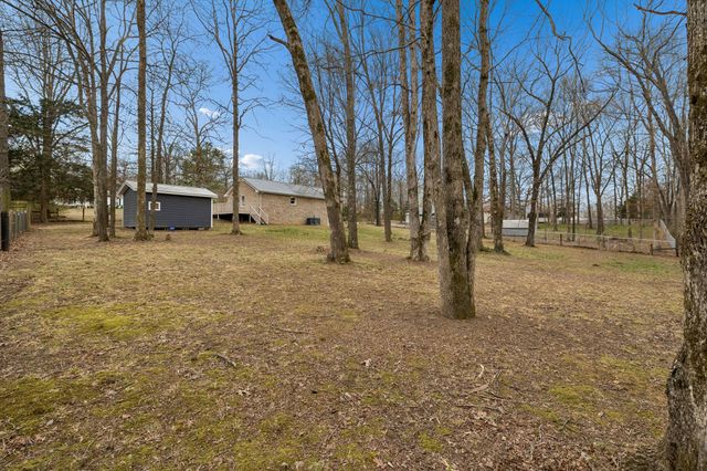 968 Woodhaven Rd, Lyles, TN 37098