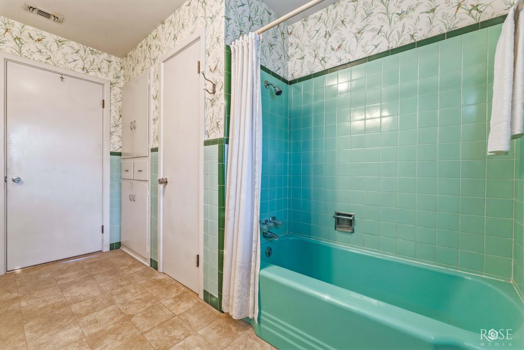 Image 10 of property listing at 2601 Yale Avenue, San Angelo, TX 76904