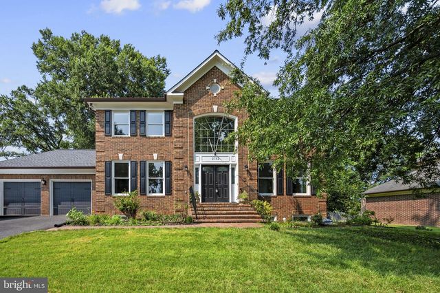 2752 SAINT ELLIOTT CT, Alexandria, VA 22306