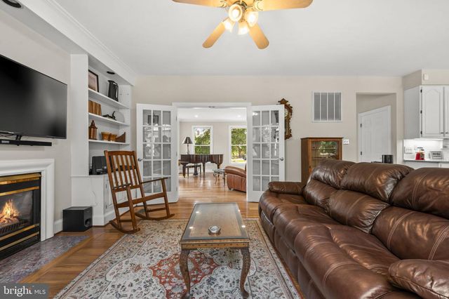 2752 SAINT ELLIOTT CT, Alexandria, VA 22306