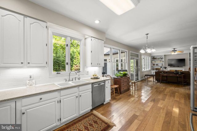 2752 SAINT ELLIOTT CT, Alexandria, VA 22306