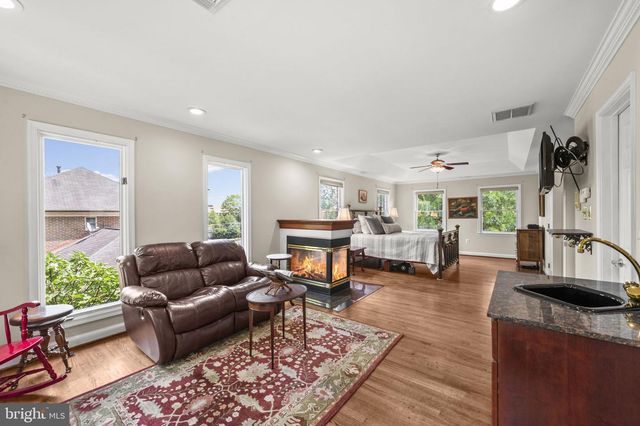 2752 SAINT ELLIOTT CT, Alexandria, VA 22306