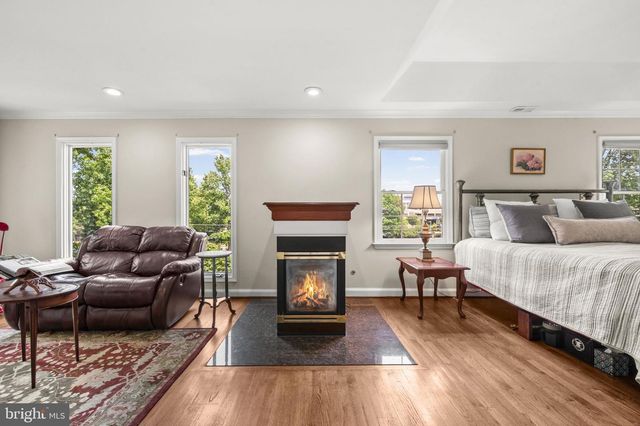 2752 SAINT ELLIOTT CT, Alexandria, VA 22306