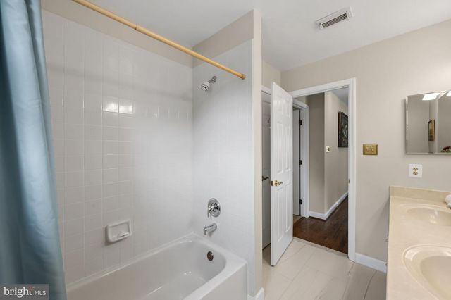 2752 SAINT ELLIOTT CT, Alexandria, VA 22306