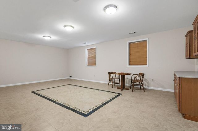 2752 SAINT ELLIOTT CT, Alexandria, VA 22306