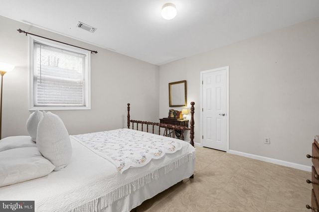 2752 SAINT ELLIOTT CT, Alexandria, VA 22306