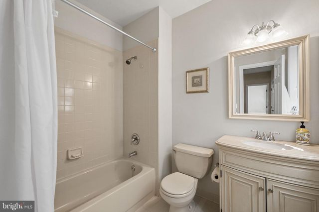 2752 SAINT ELLIOTT CT, Alexandria, VA 22306
