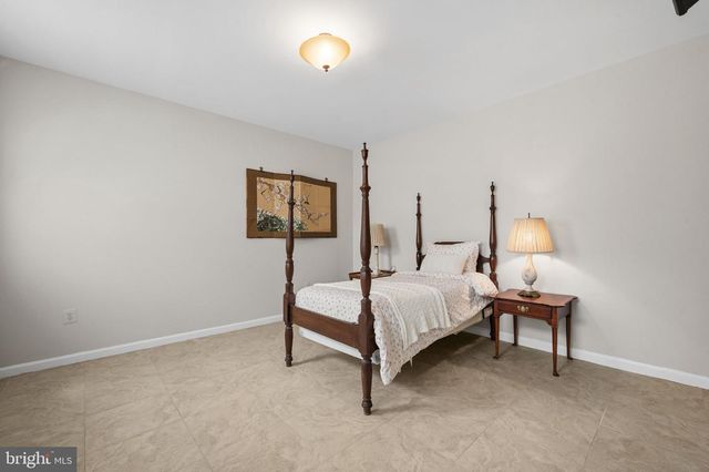 2752 SAINT ELLIOTT CT, Alexandria, VA 22306